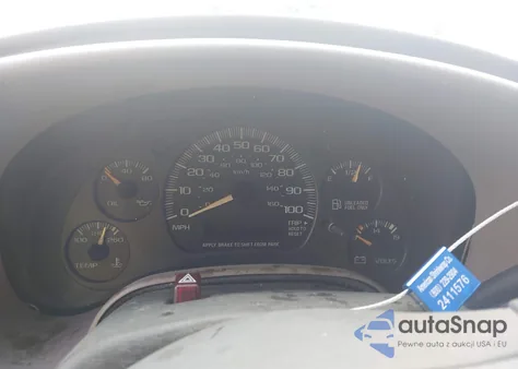 2004 Chevrolet Astro z USA, uszkodzony, nr VIN 1GNDM19XX4B100247